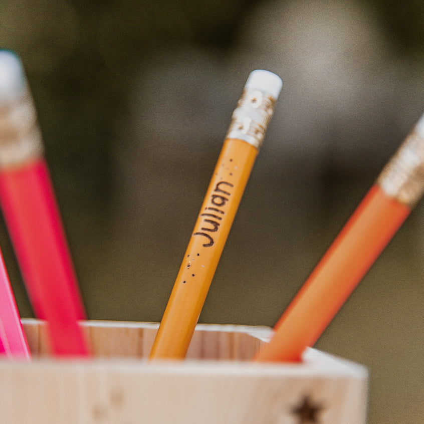 BLEISTIFT MIT RADIER-TOPPER